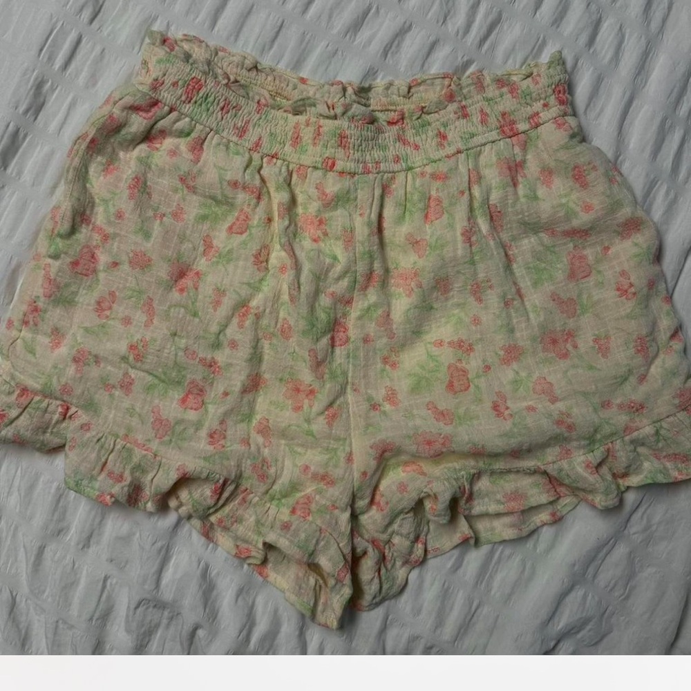 Floral Ruffle Shorts